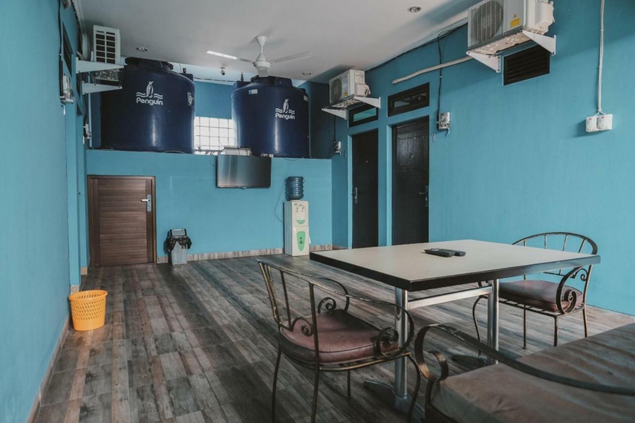 Reddoorz Near Rsud Koja Hotel Jakarta Ngoại thất bức ảnh